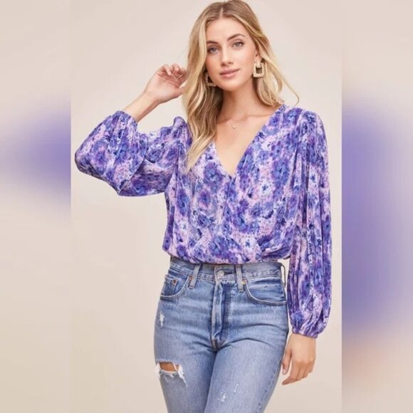 ASTR the Label Purple Tie Dye Pleated Surplice Crop Top - Picture 1 of 10